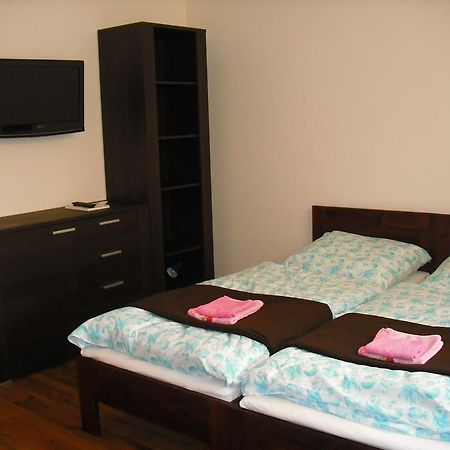Pokoje W Apartamencie Danuta Гдиня Стая снимка