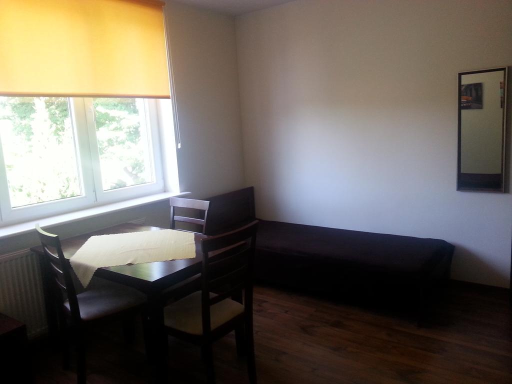 Pokoje W Apartamencie Danuta Гдиня Стая снимка