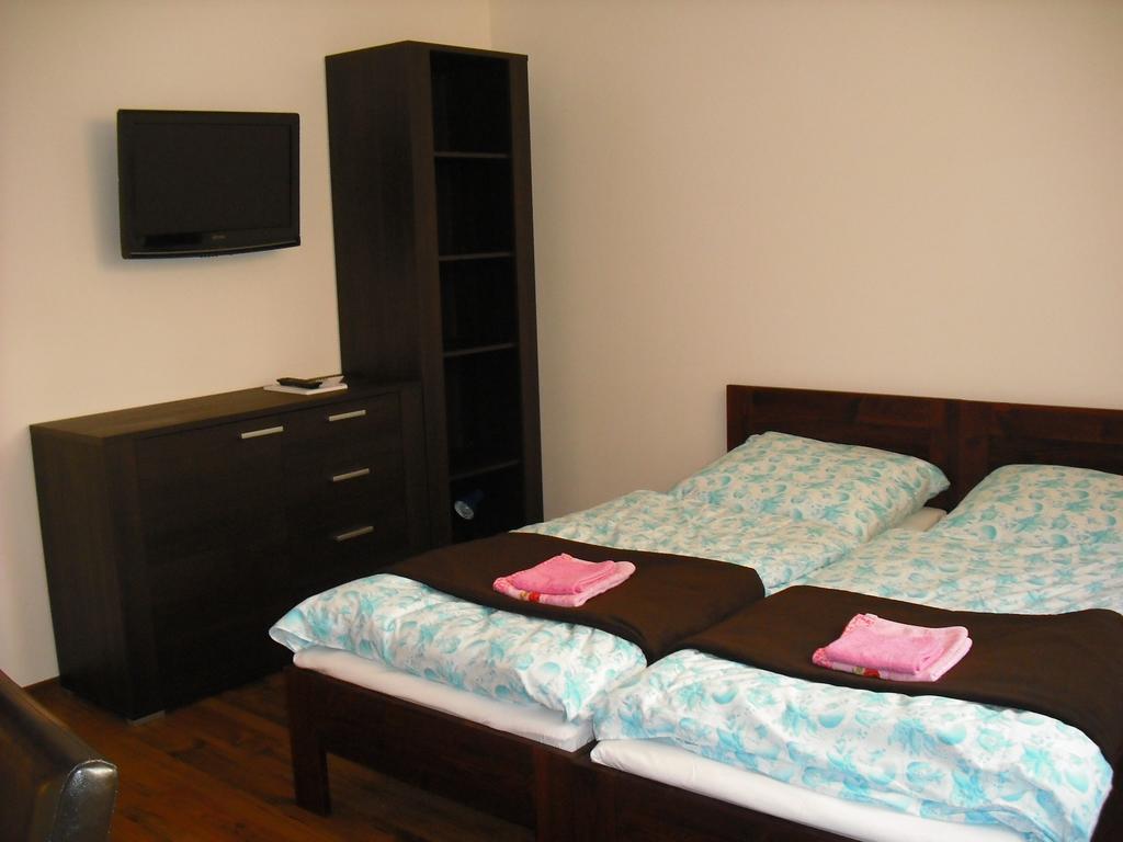 Pokoje W Apartamencie Danuta Гдиня Стая снимка