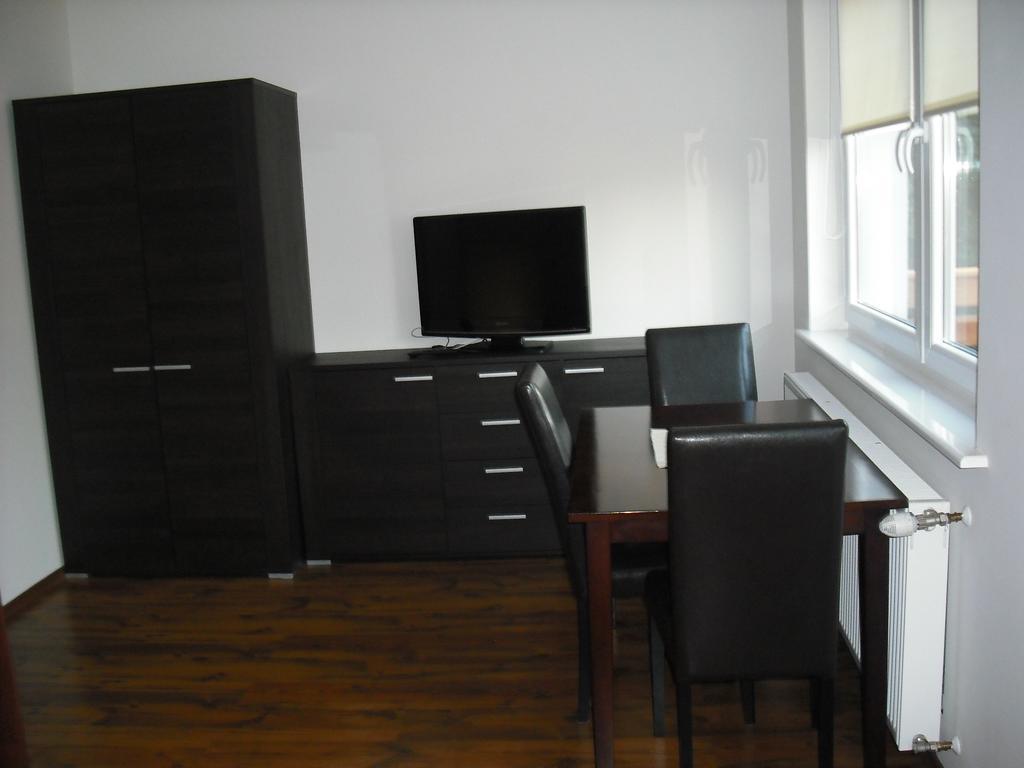 Pokoje W Apartamencie Danuta Гдиня Стая снимка